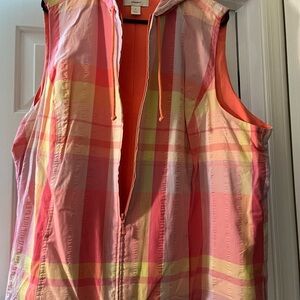 Women's vest pink plaid. CJ Banks 3X